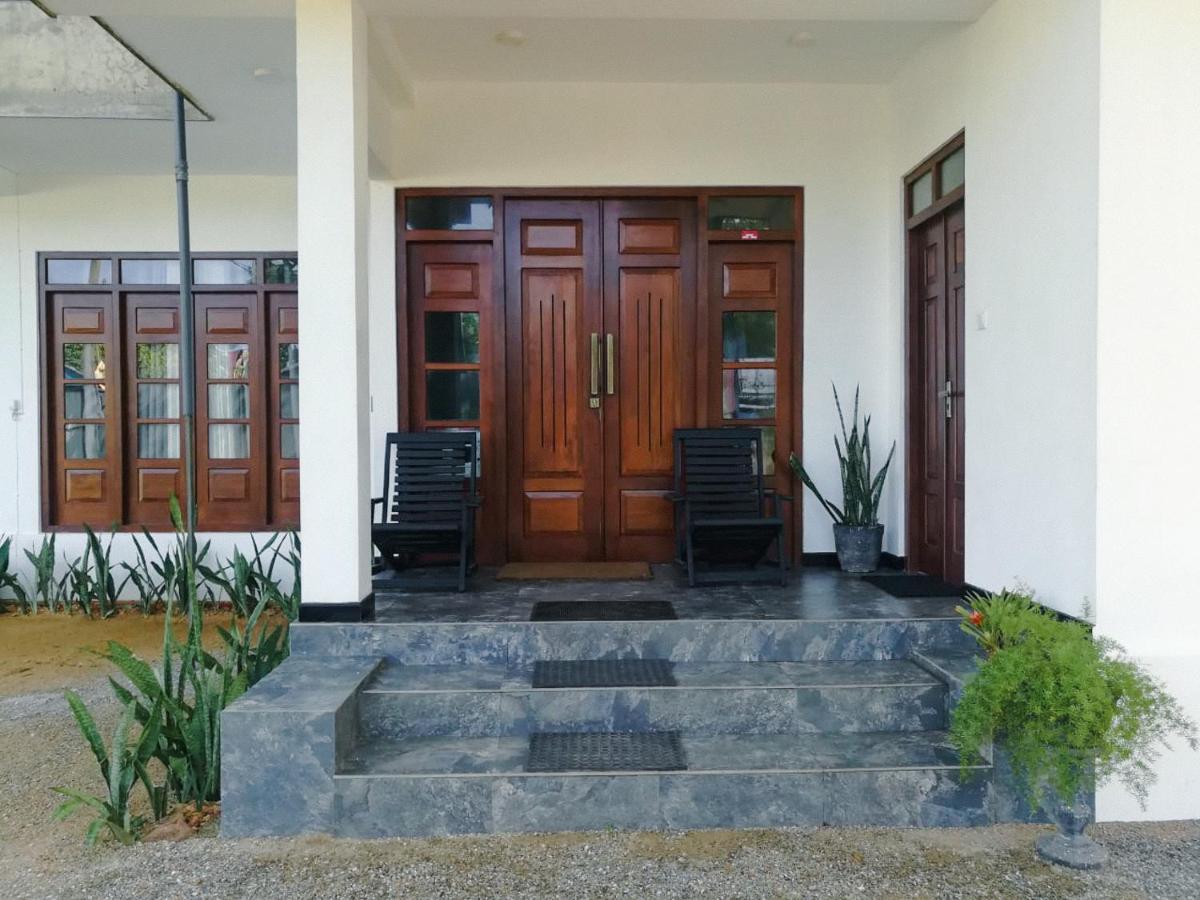 The Tide'S Tale Hotel Galle Exterior photo